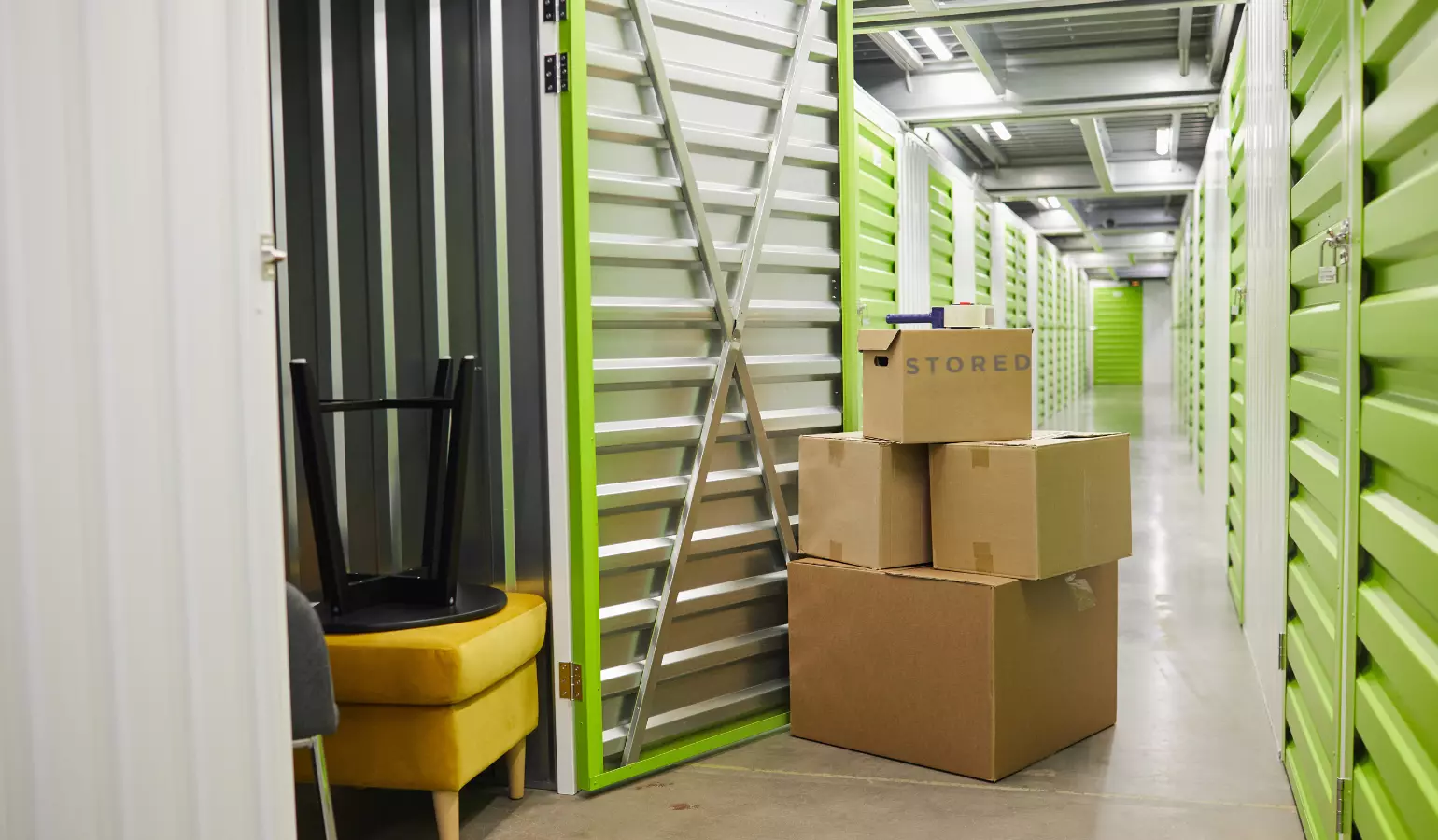 The Ultimate Guide to Storing At a Storage Unit